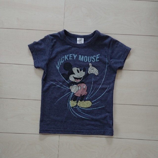 Disney(ディズニー)のミッキーTシャツ120 キッズ/ベビー/マタニティのキッズ服男の子用(90cm~)(Tシャツ/カットソー)の商品写真