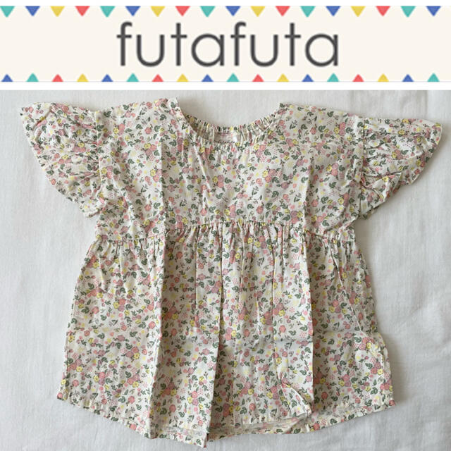 futafuta(フタフタ)のfuta futa　フタフタ　花柄　トップス キッズ/ベビー/マタニティのベビー服(~85cm)(シャツ/カットソー)の商品写真