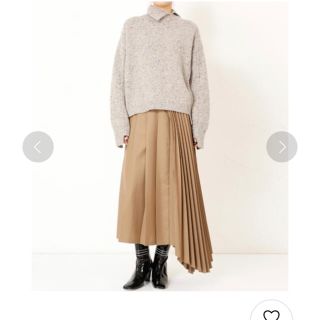 ルシェルブルー(LE CIEL BLEU)のルシェルブルー　Asymmetric Pleated Skirt(ロングスカート)