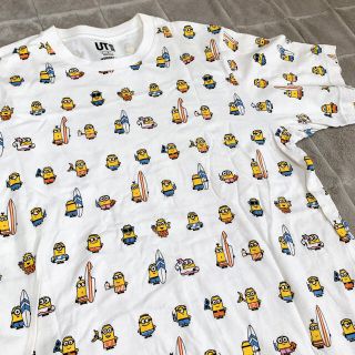 ユニクロ(UNIQLO)のUNIQLO Tシャツ　トップス　ミニオン　UT ｻｲｽﾞL(Tシャツ/カットソー(半袖/袖なし))