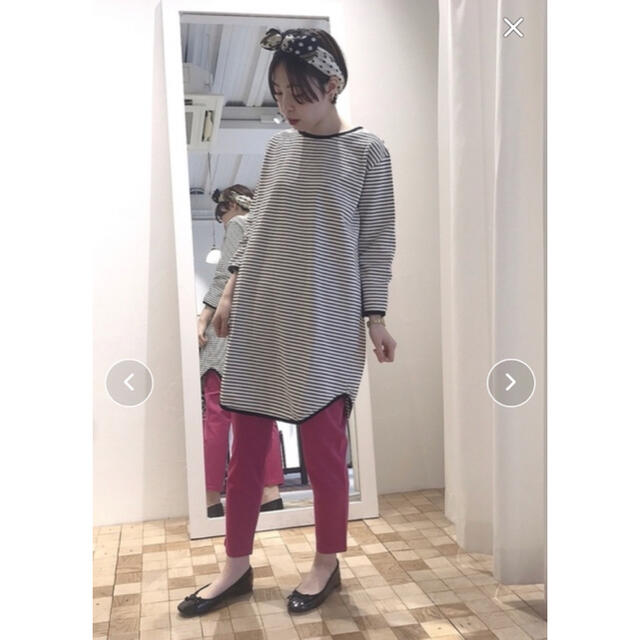 Dot&Stripes CHILDWOMAN(ドットアンドストライプスチャイルドウーマン)の処分値下げ！綿サテンストレッチ　スリムパンツ レディースのパンツ(カジュアルパンツ)の商品写真