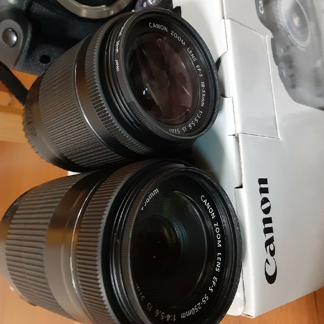 本日価格　Canon　Eos kissX8iキット　望遠レンズ　カメラバッグ