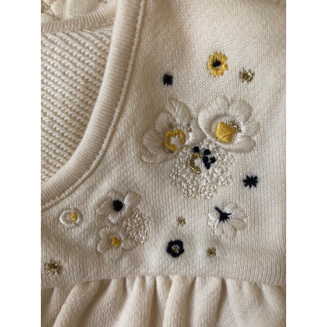 PETIT BATEAU - ☆新品未使用☆petit bateau フラワー刺繍白