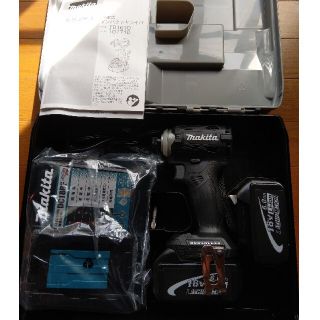 マキタ(Makita)のマキタ　インパクトドライバー　18V　TD171DRGX(工具)