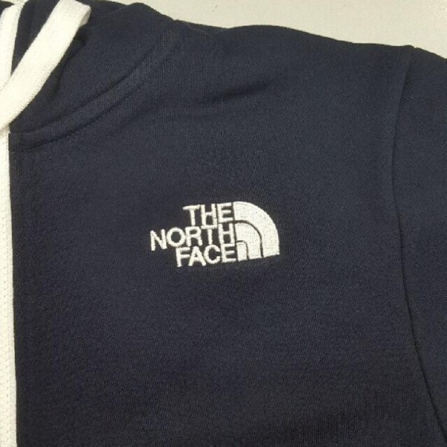 THE NORTH FACE(ザノースフェイス)のノースフェイス パーカー 紺ネイビー Sサイズ メンズのトップス(パーカー)の商品写真