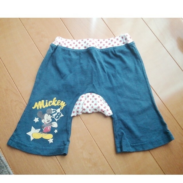 Disney(ディズニー)の②ミッキー　パンツ　95サイズ キッズ/ベビー/マタニティのキッズ服男の子用(90cm~)(パンツ/スパッツ)の商品写真