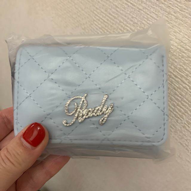 Rady(レディー)のRady♡最新ノベルティ♡未開封です！週末お値下げ‼️ レディースのファッション小物(財布)の商品写真