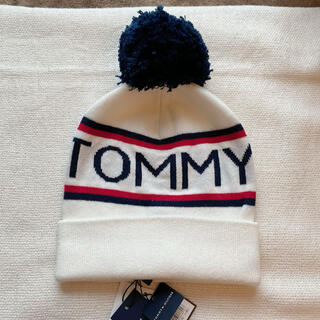 トミーヒルフィガー(TOMMY HILFIGER)のタグ付き トミーヒルフィガー ロゴ ニット帽(ニット帽/ビーニー)