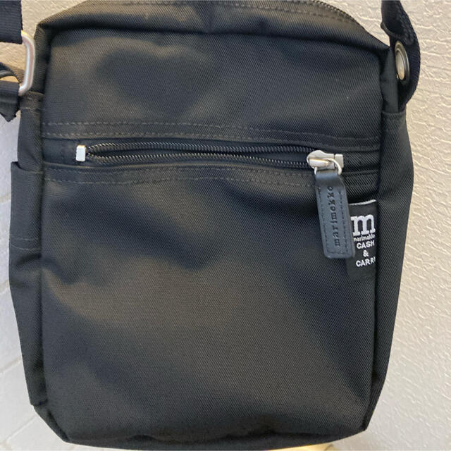 marimekko(マリメッコ)のマリメッコ　ショルダーバッグ　ブラック レディースのバッグ(ショルダーバッグ)の商品写真