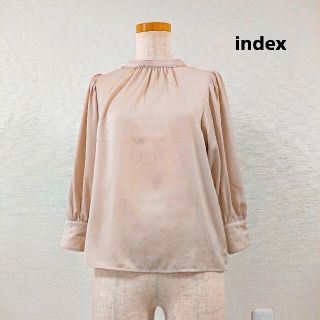 インデックス(INDEX)のトップス ベージュ系ピンク index(シャツ/ブラウス(半袖/袖なし))