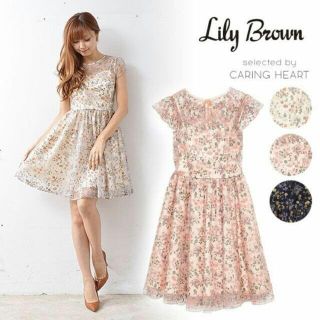 リリーブラウン(Lily Brown)のlilybrown 花柄 ワンピース ドレス(ひざ丈ワンピース)