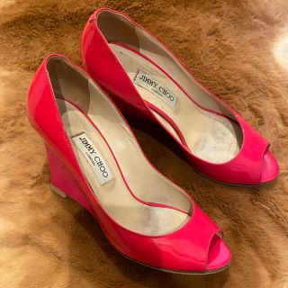 ジミーチュウ(JIMMY CHOO)のエナメル　ピンク　ウェッジソール　39(サンダル)