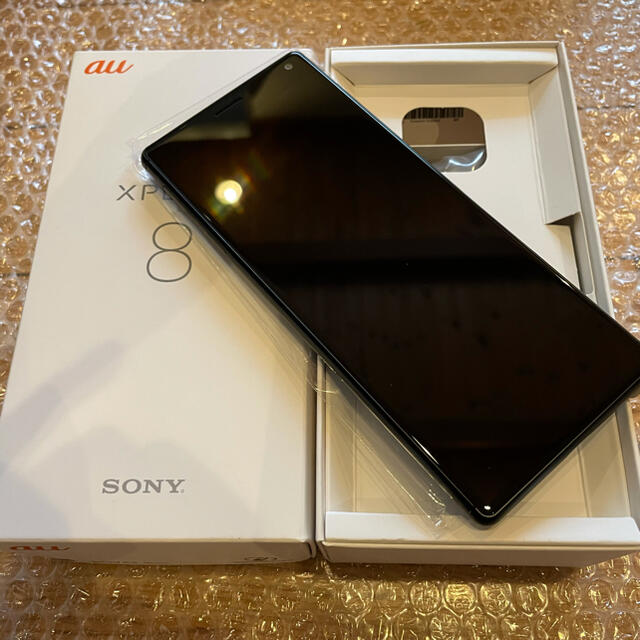 Xperia 8 SOV42 ブラック 本体 未使用品 SIMロック解除済 2 Xperia 8 SOV42 ブラック 本体 未使用品 SIMロック解除済 2