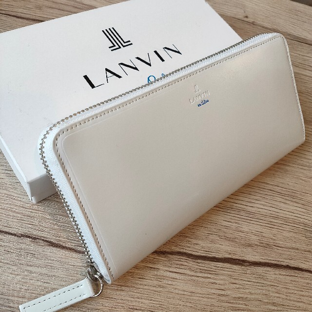 LANVIN en Blue ランバンオンブルー 白 長財布 本革 - 長財布