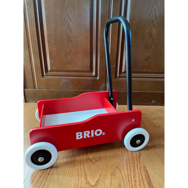 BRIO - BRIO 手押し車 レッド限定カラーの通販 by mame's shop｜ブリオ 