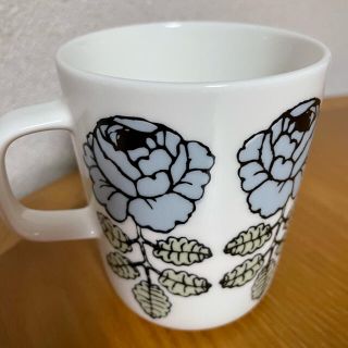 マリメッコ(marimekko)のマリメッコ　ヴィヒキルース  マグカップ (グラス/カップ)