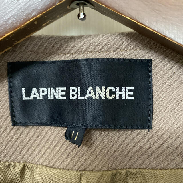 LAPINE(ラピーヌ)のLAPINE BLANCHE 上下スーツ11号 レディースのフォーマル/ドレス(スーツ)の商品写真
