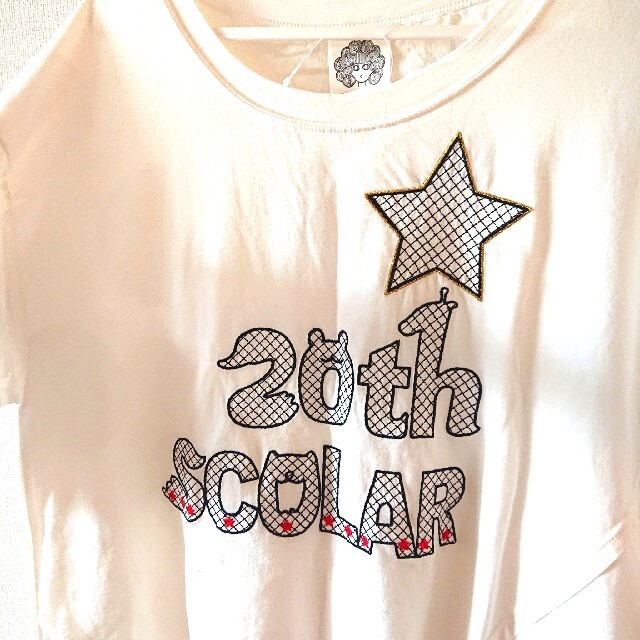 ScoLar(スカラー)のスカラー Scolor 20Th刺繍切替えP/O オフホワイト 未着用 タグ付き レディースのトップス(Tシャツ(半袖/袖なし))の商品写真