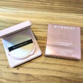 ジバンシィ(GIVENCHY)のGIVENCHY ランタンボレルブロッサム クリームコンパクト(フェイスクリーム)