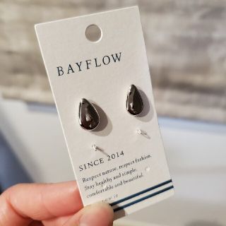 ベイフロー(BAYFLOW)のピアス(ピアス)