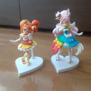 バンダイ(BANDAI)のプリキュア　食玩フィギュア(キャラクターグッズ)