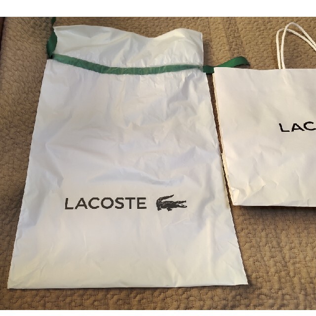 LACOSTE(ラコステ)のラコステLACOSTE　ショップ紙袋　プレゼント袋 インテリア/住まい/日用品のオフィス用品(ラッピング/包装)の商品写真