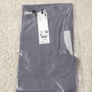 ユニクロ(UNIQLO)のUNIQLO ＋Ｊ　ストレッチスーピマコットンT ノースリーブ　GRAY(Tシャツ(半袖/袖なし))