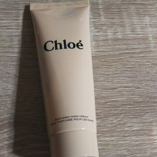 Chloe(クロエ)のクロエハンドクリーム コスメ/美容のボディケア(ハンドクリーム)の商品写真