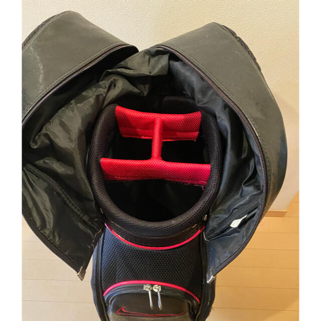 NIKE(ナイキ)のNIKE ナイキ ゴルフバック　ブラックピンク スポーツ/アウトドアのゴルフ(バッグ)の商品写真