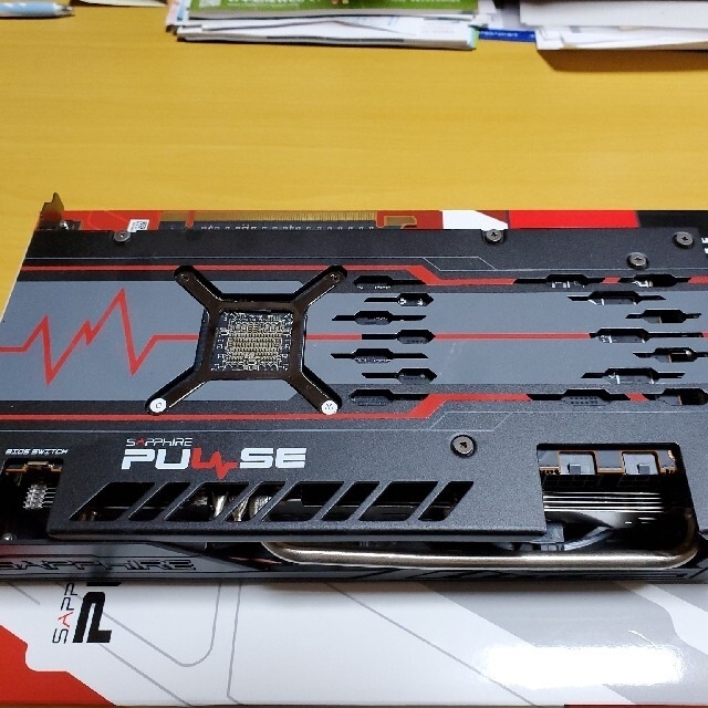 SAPPHIRE PLUSE RADEON RX5700 - 1