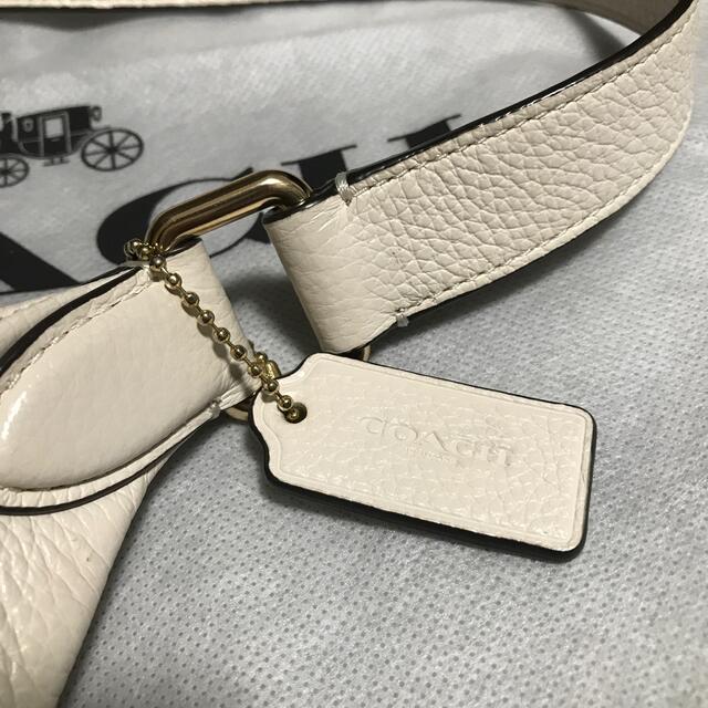 COACH(コーチ)のCOACH コーチ　ショルダーバッグ レディースのバッグ(ショルダーバッグ)の商品写真