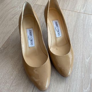 ジミーチュウ(JIMMY CHOO)のジミーチュウ ベージュパンプス(ハイヒール/パンプス)