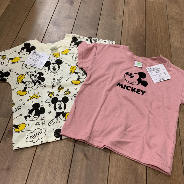 Disney(ディズニー)のレトロミッキー　Tシャツ 2枚セット キッズ/ベビー/マタニティのキッズ服男の子用(90cm~)(Tシャツ/カットソー)の商品写真