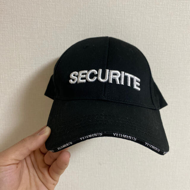 (未使用品) VETEMENTS キャップ