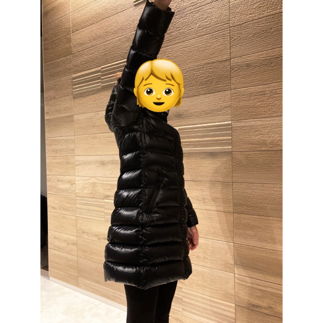 MONCLER(モンクレール)の✳︎モンクレール✳︎ 8A  ブラック　MOKA  モカ　モンクレールキッズ キッズ/ベビー/マタニティのキッズ服女の子用(90cm~)(コート)の商品写真