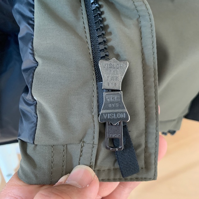 THE NORTH FACE(ザノースフェイス)のノースフェイス  マウンテンダウンジャケット　ニュートープL‼️早い者勝ち‼️ メンズのジャケット/アウター(ダウンジャケット)の商品写真