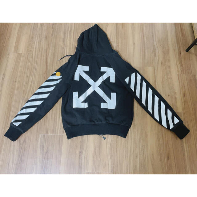 OFF-WHITE(オフホワイト)のセットアップ メンズのスーツ(セットアップ)の商品写真