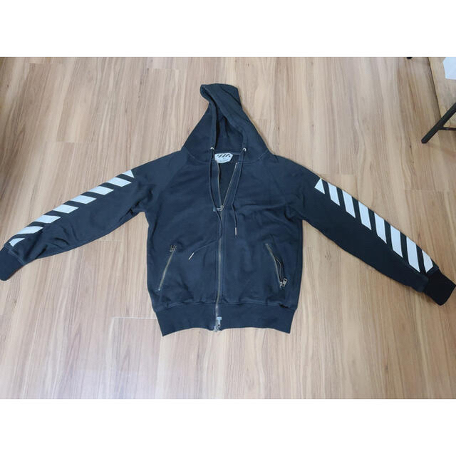 OFF-WHITE(オフホワイト)のセットアップ メンズのスーツ(セットアップ)の商品写真