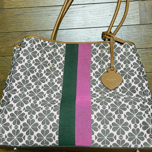 kate spade　ケイトスペード　フラワー ジャガード　バッグ　日本限定非喫煙者ペット無