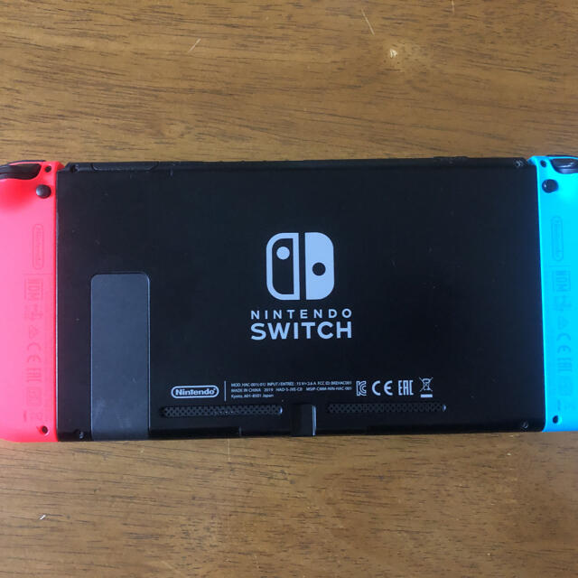 任天堂Switch 本体