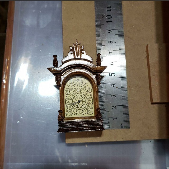 ドールサイズ　時計 ハンドメイドのおもちゃ(ミニチュア)の商品写真