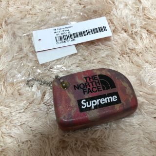 シュプリーム(Supreme)のSupreme The North Face Floating Keychain(キーホルダー)