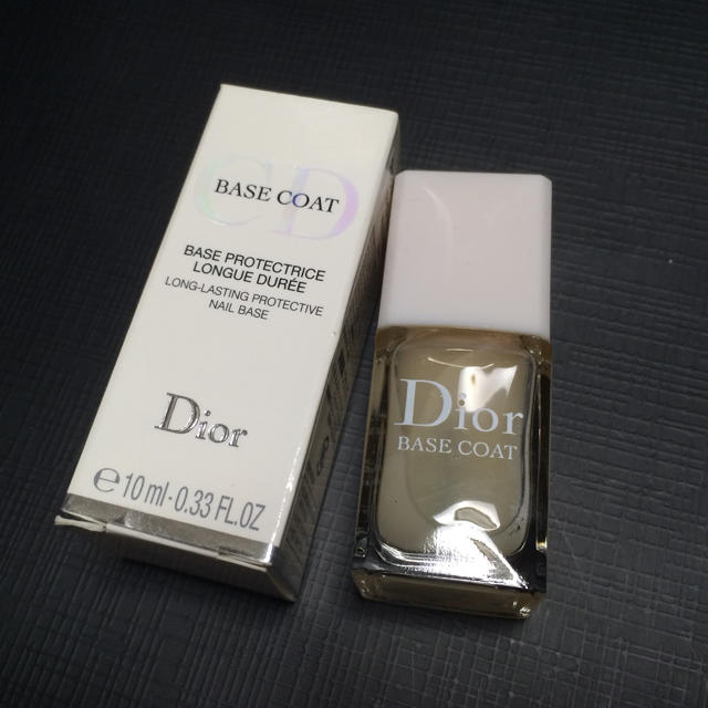 Dior(ディオール)のnana様専用☆ コスメ/美容のネイル(ネイルトップコート/ベースコート)の商品写真