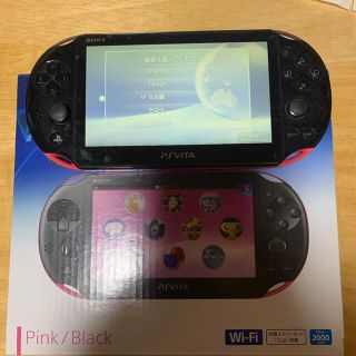 プレイステーションヴィータ(PlayStation Vita)のps vita 2000 本体　メモリーカード付属品(携帯用ゲーム機本体)