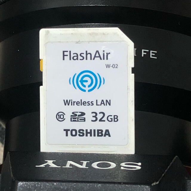 東芝　flashair w-02 sdカード 32gb