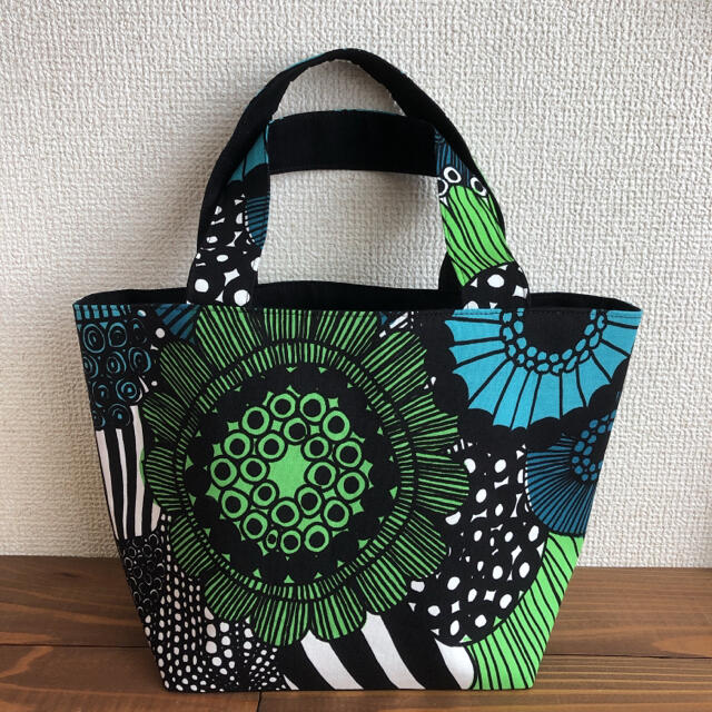 marimekko(マリメッコ)の【marimekko】ハンドメイド バッグ❁ ハンドメイドのファッション小物(バッグ)の商品写真