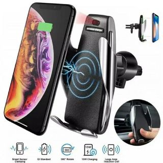 【スプリングセール】新品未使用　車充電器　残りわずか！(バッテリー/充電器)