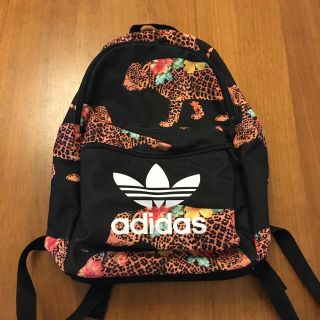 アディダス(adidas)のアディダス　レオパード柄 リュック(リュック/バックパック)