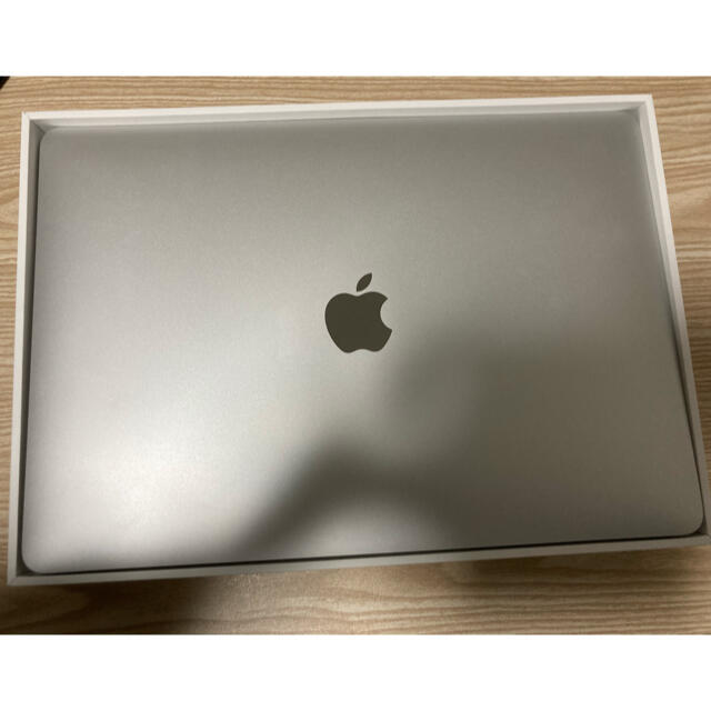 MacBook Air 2020 Apple care + 定番のお歳暮 47500円 vivacf.net