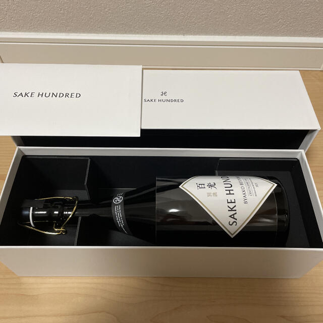 超ポイントバック祭】 新品・未開封 SAKE HUNDRED 百光 別誂 箱付き 食品/飲料/酒 未開封箱無しSAKE HANDRED 百光